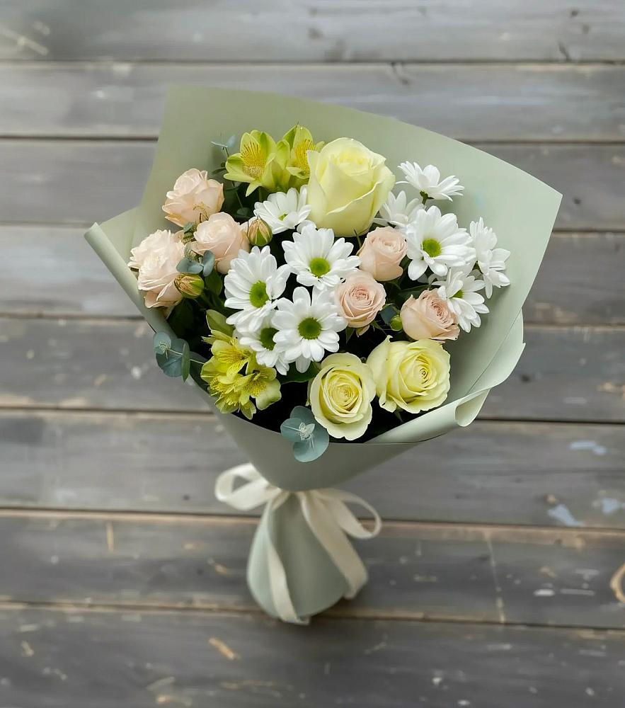 Букет цветов из: Альстромерии, Розы и Хризантемы в Псыже