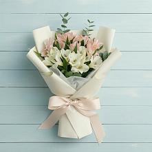 Букет цветов из:  Альстромерии в Псыже