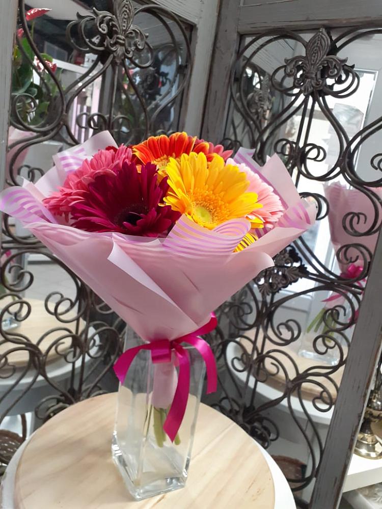 Букет цветов из: Герберы в Псыже