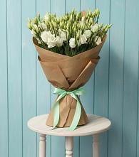 Букет цветов из:  Лизиантусы в Псыже