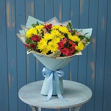 Букет цветов из:  Альстромерии и Хризантемы в Псыже