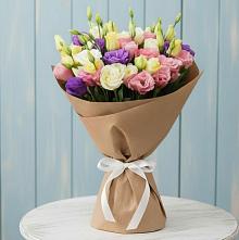 Букет цветов из:  Лизиантусы в Псыже