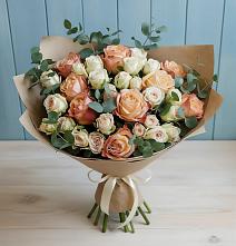 Букет цветов из:  Альстромерии и Розы в Псыже
